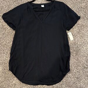 Old Navy Black Short Sleeve Tee